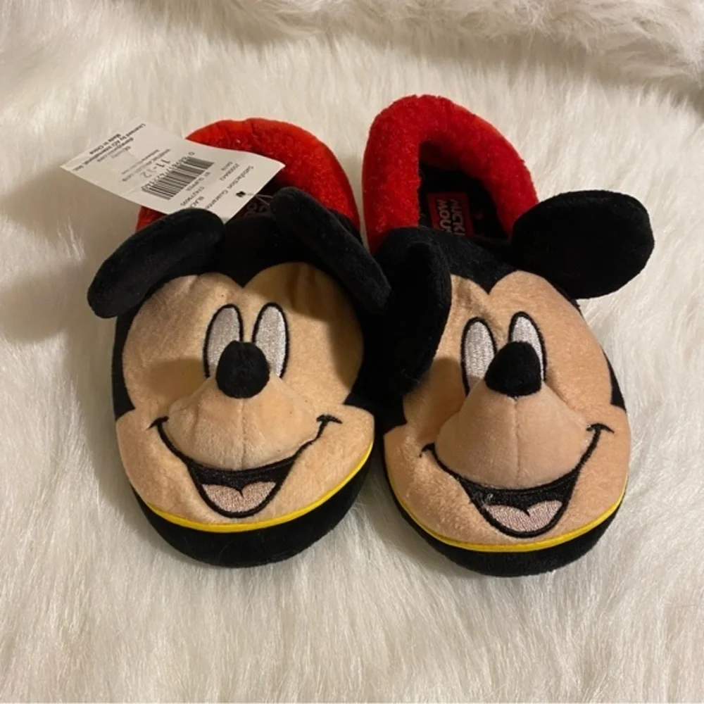 New Mickey Mouse Boys Slippers Size 11-12 Red Black Slip‎ On/Off
